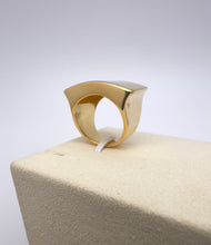 Load image into Gallery viewer, Heavy top square frosted ring