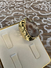 Load image into Gallery viewer, Natural agate stone ring