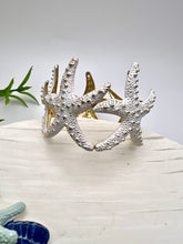 Load image into Gallery viewer, Starfish adjustable metal bracelet
