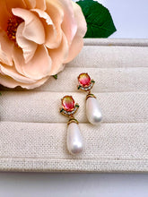 Load image into Gallery viewer, Crystal colorful cz detail pearl drop pendant
