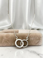 Load image into Gallery viewer, Delicate handcuff necklace
