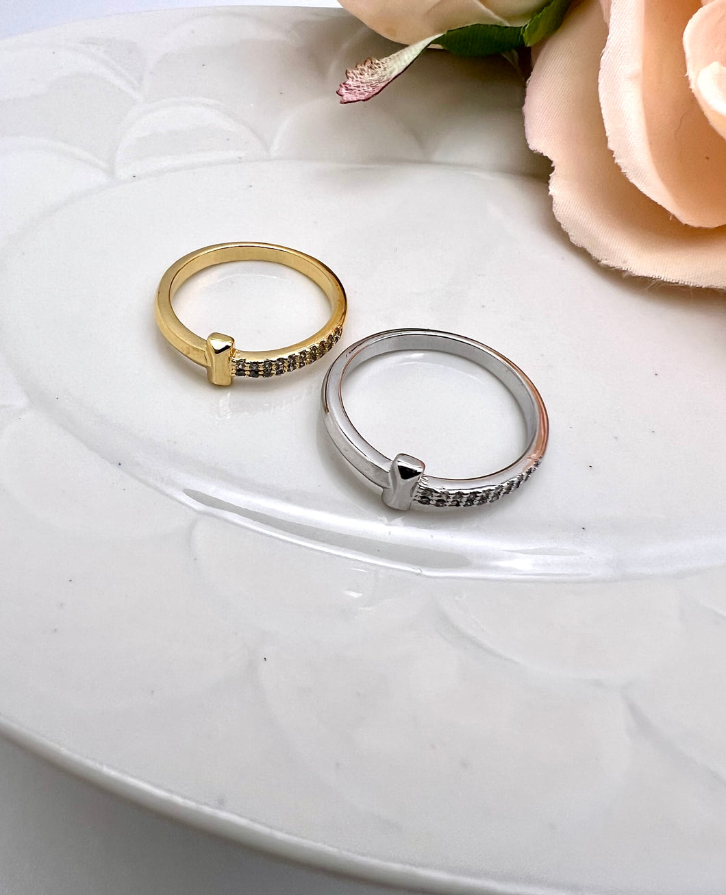 Delicate Tify inspired wedding ring