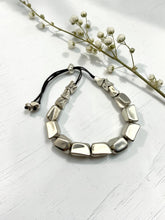Load image into Gallery viewer, Adjustable chunky metal stone necklace
