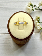 Load image into Gallery viewer, Tiffy links cz set ring
