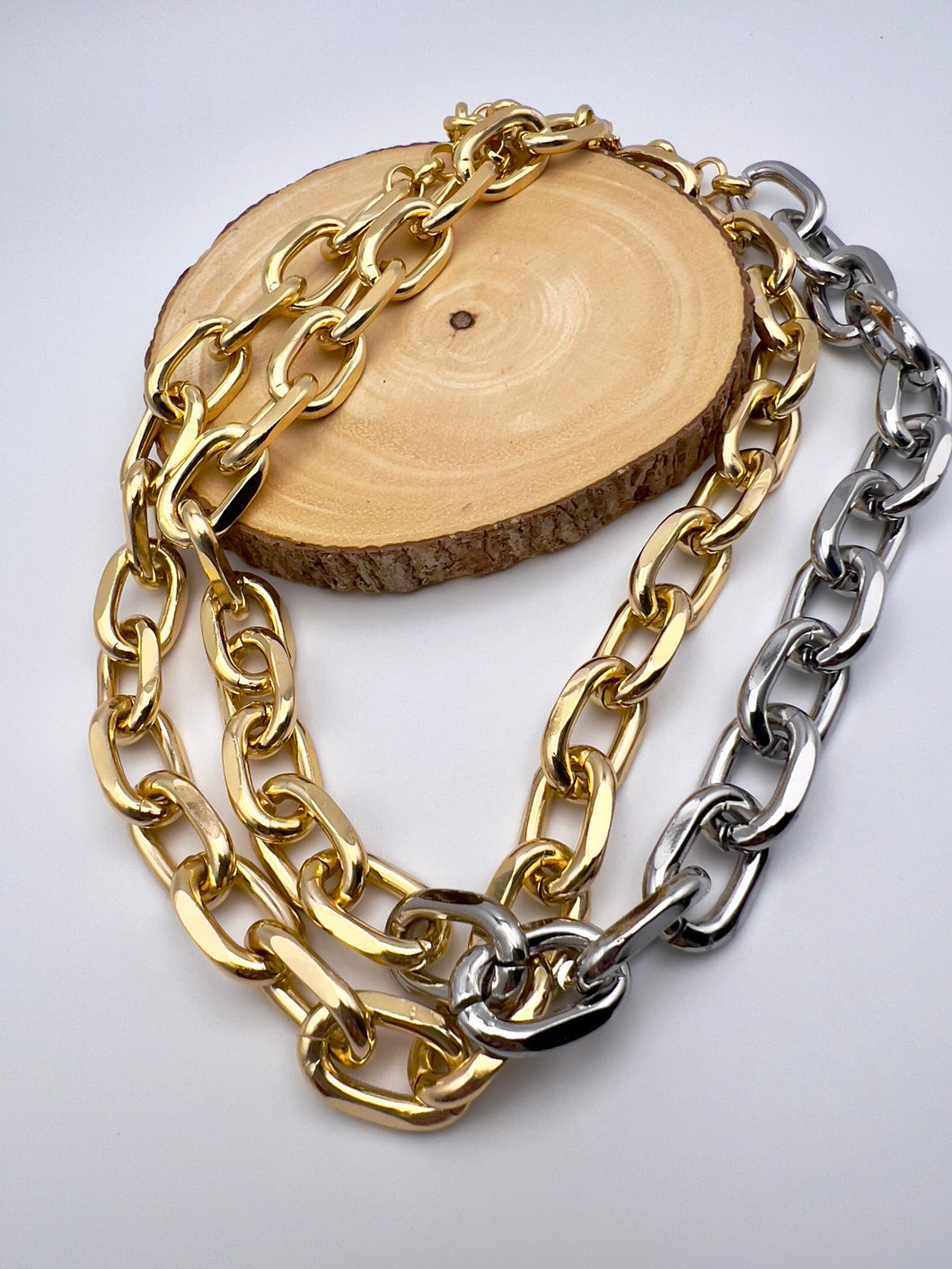 Large links gold and silver plated necklace