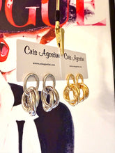 Load image into Gallery viewer, Intertwined round hoop link earrings
