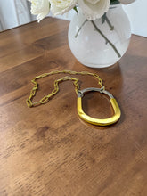 Load image into Gallery viewer, Statement necklace inspired by Tiffy
