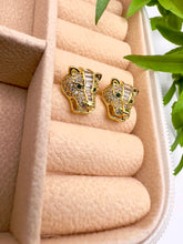 Load image into Gallery viewer, Tiger earrings studded with navettes and emerald eye
