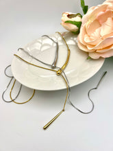 Load image into Gallery viewer, Sleek Y shaped tie necklace

