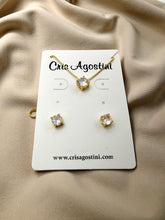 Load image into Gallery viewer, Light point larger diamond cz classic jewelry set
