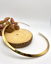 Load image into Gallery viewer, Solid round plain with no detail choker necklace
