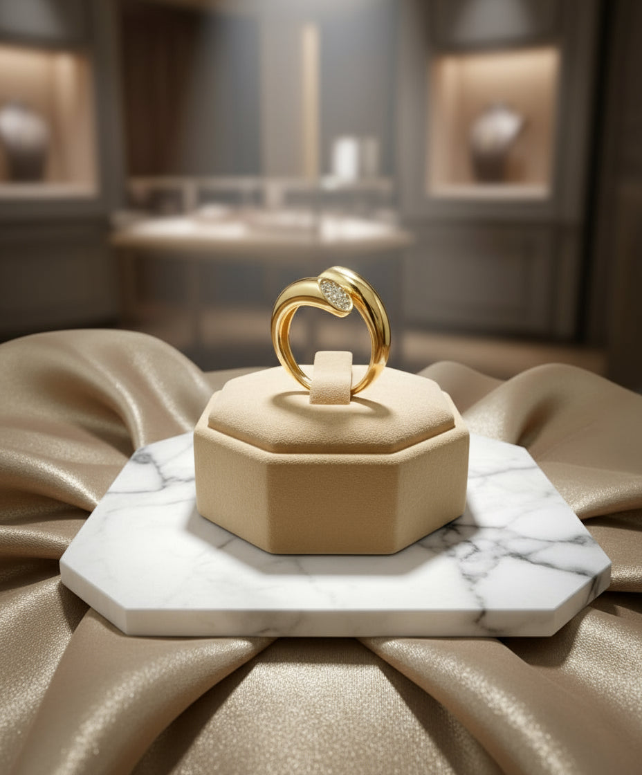 Tube ring with micro cz set at the ends