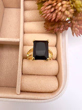 Load image into Gallery viewer, Square fine cut crystal Seductive Collection ring
