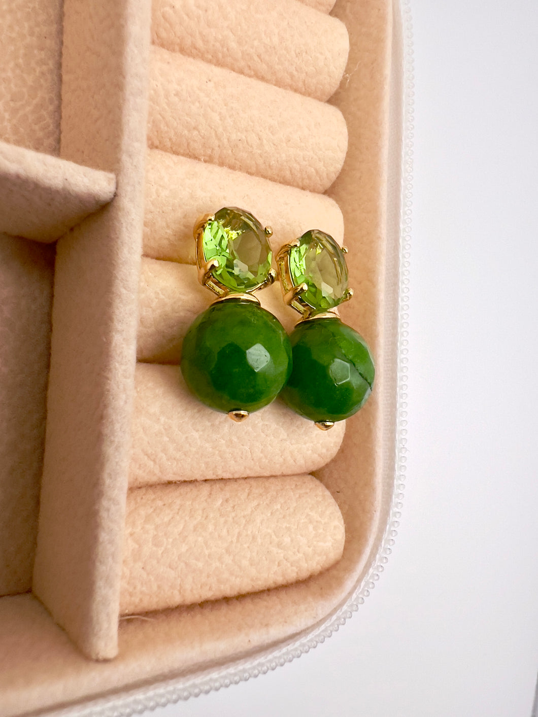 Oval crystal base emerald jade ball earrings