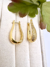 Load image into Gallery viewer, Large studded comma-shaped earrings
