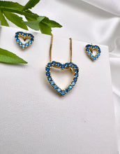 Load image into Gallery viewer, Blue cz heart shape fine finish set
