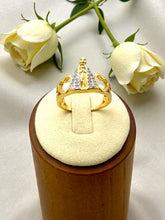 Load image into Gallery viewer, Our Lady ring heart details ring
