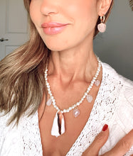 Load image into Gallery viewer, Pink quartzo freshwater pearl and pacific shell set
