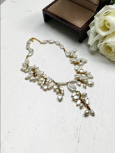 Load image into Gallery viewer, Pearl Clusters Seductive Collection Necklace
