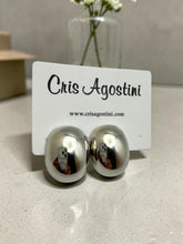 Load image into Gallery viewer, Oval half button-shaped medium earrings
