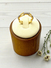 Load image into Gallery viewer, Tiffy links cz set ring

