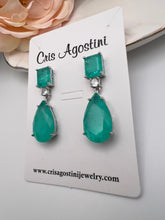 Load image into Gallery viewer, Square base with hanging drop earrings
