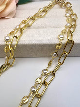 Load image into Gallery viewer, Two layers pearl and links choker necklace
