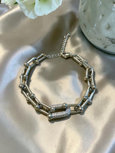 Load image into Gallery viewer, Selfsame Tiffy cz links bracelet

