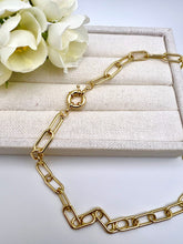 Load image into Gallery viewer, Equal links clasp options short necklace
