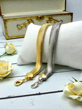 Load image into Gallery viewer, Thick mesh German 10mm thread bracelet
