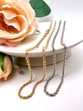 Load image into Gallery viewer, Vintage classic  rope chain 2.5 mm necklace
