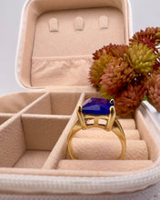 Load image into Gallery viewer, Square fine cut crystal Seductive Collection ring
