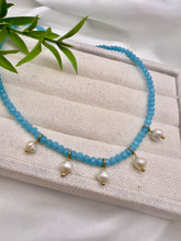 Load image into Gallery viewer, Sky blue choker 5 pearl pendants necklace
