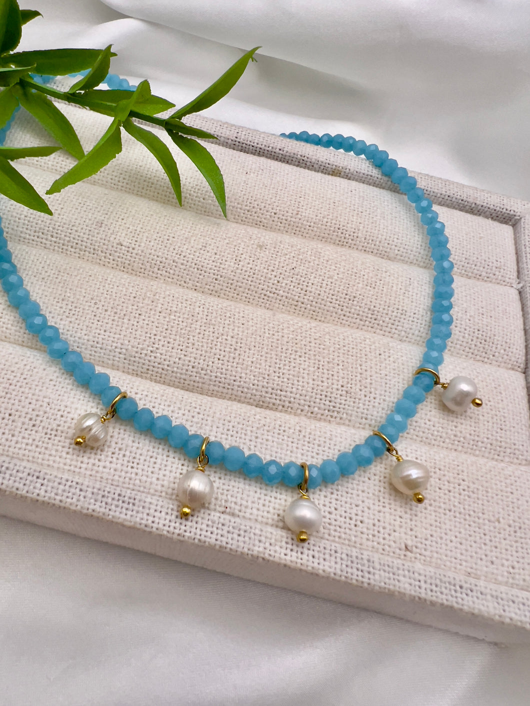 Sky blue choker 5 pearl pendants necklace