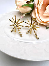 Load image into Gallery viewer, Firework inspired earrings
