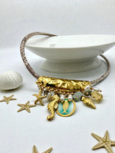Load image into Gallery viewer, Organic ocean Style leather necklace
