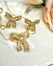 Load image into Gallery viewer, Baguette bow Valentina Collection set
