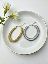 Load image into Gallery viewer, Thick mesh German 7mm thread bracelet
