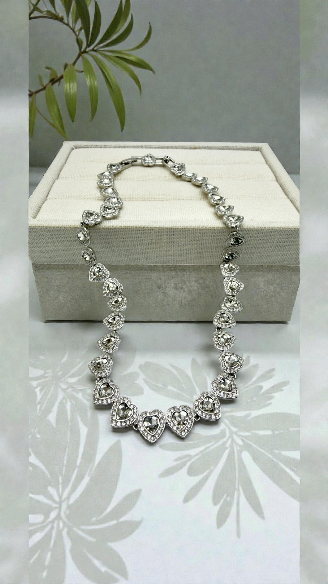 Luxury diamond cz heart choker necklace