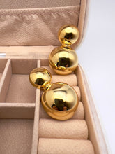 Load image into Gallery viewer, Half ball 2 different sizes stud earrings
