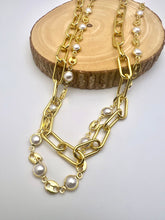 Load image into Gallery viewer, Two layers pearl and links choker necklace
