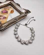 Load image into Gallery viewer, Adjustable zirconia diamond heart bracelet
