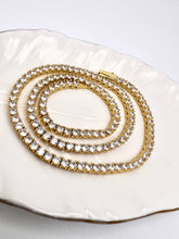 Load image into Gallery viewer, Tennis choker fine-cut cz and jewel clasp necklace gold plated
