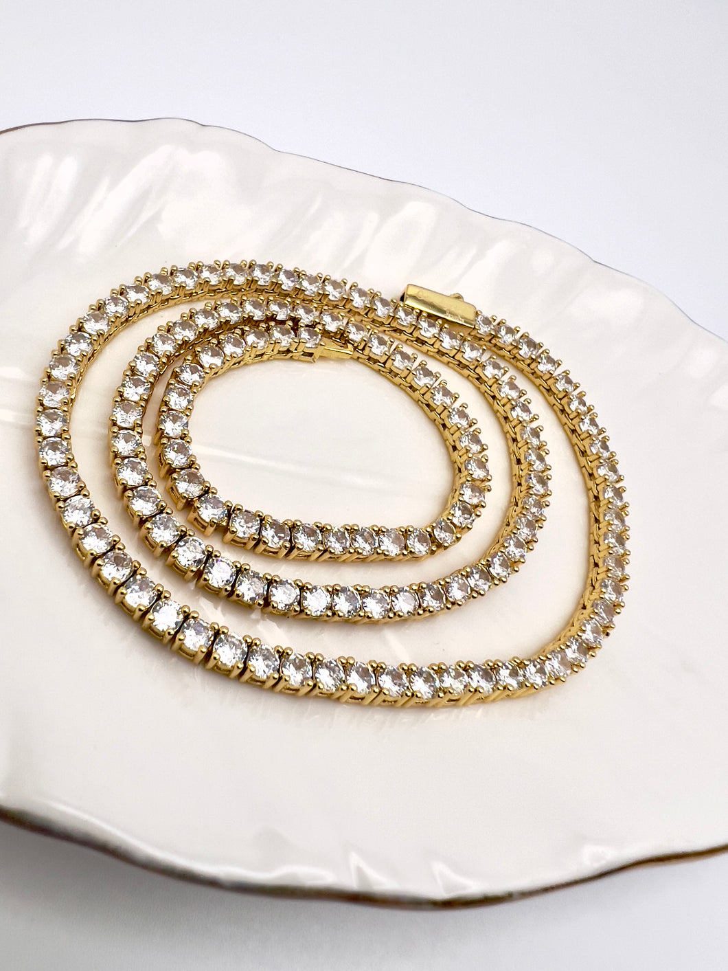 Tennis choker fine-cut cz and jewel clasp necklace gold plated