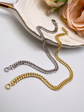 Load image into Gallery viewer, Grumet gloss 4mm coating bracelet
