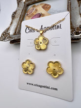 Load image into Gallery viewer, Famous clover gold plated inspired set
