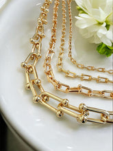 Load image into Gallery viewer, Links of different sizes inspired by Tiffy necklace
