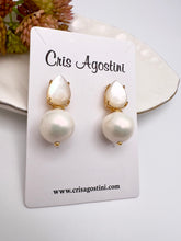 Load image into Gallery viewer, Mother of pearl drop and shell round earrings
