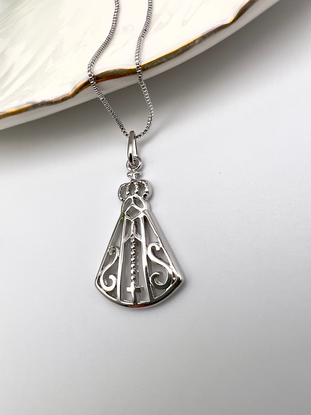 Our Lady of Aparecida small open pendant necklace