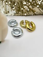 Load image into Gallery viewer, Large ear clip piercing earrings
